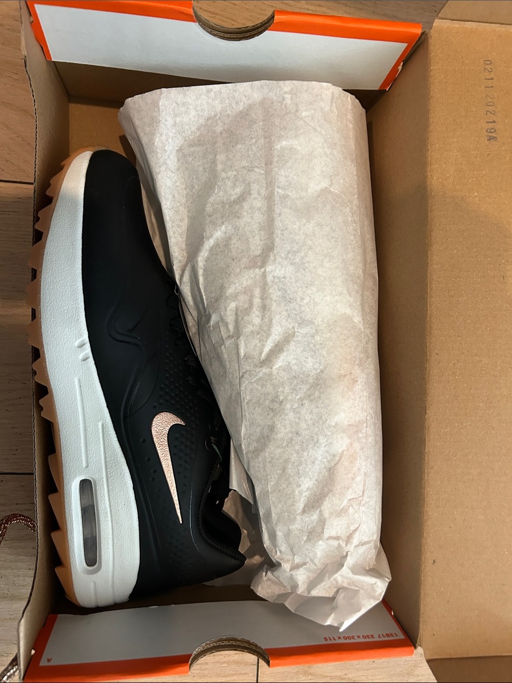 Nike Airmax 1G Black Sneakers with Rose Gold Swoosh and White Midsole